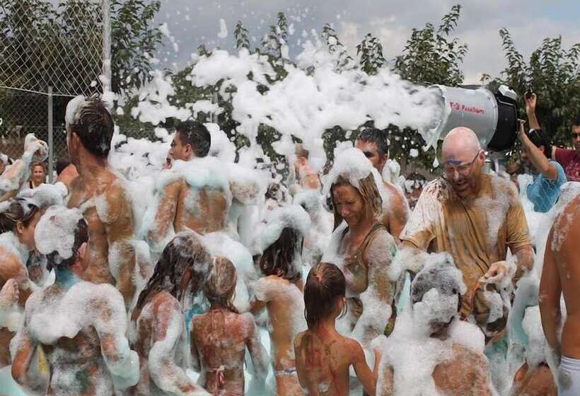 فندق Camping El Camell