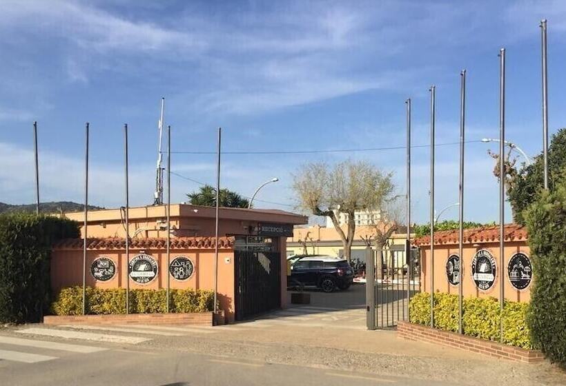 فندق Camping El Camell