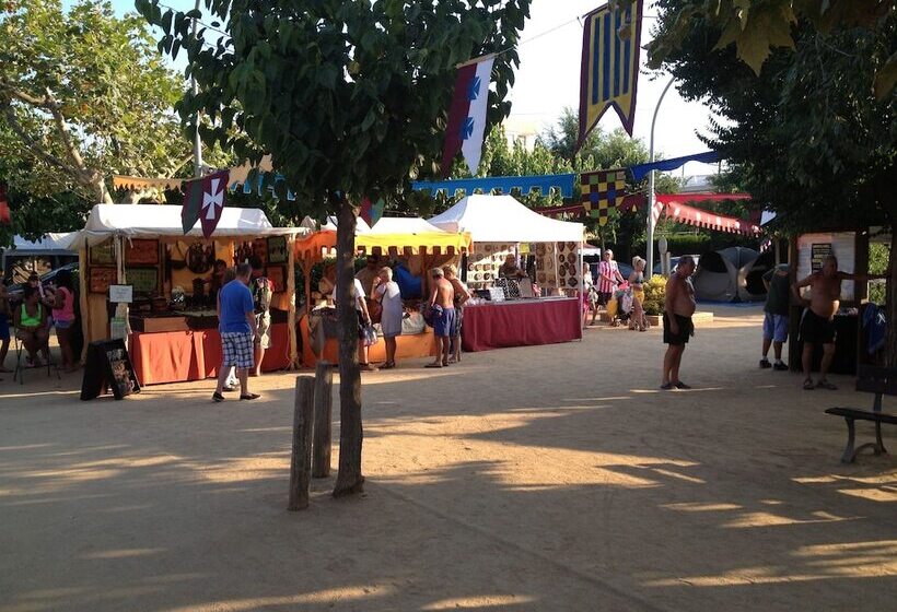 فندق Camping El Camell