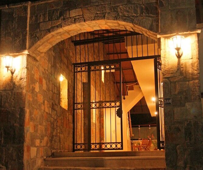 Lady Rose Boutique Pension