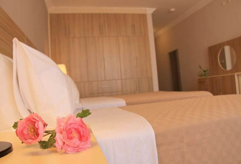 Lady Rose Boutique Pension