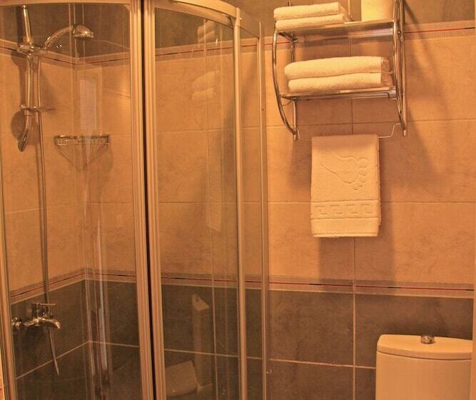 Lady Rose Boutique Pension