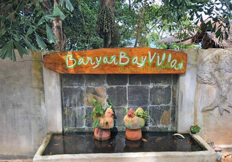 Отель Banyan Bay Villas