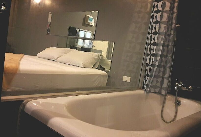 Отель Heaven Inn