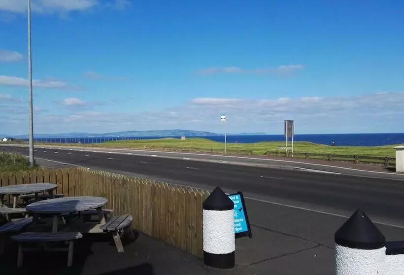 ホテル Inn On The Coast