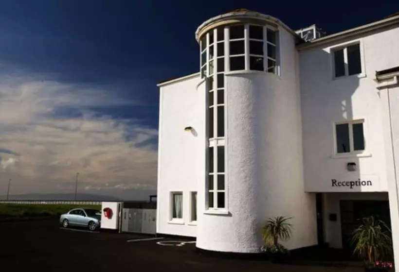 ホテル Inn On The Coast