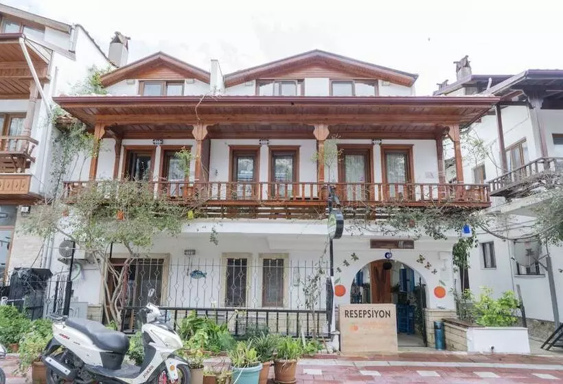 Hotelli Mandalin Akyaka