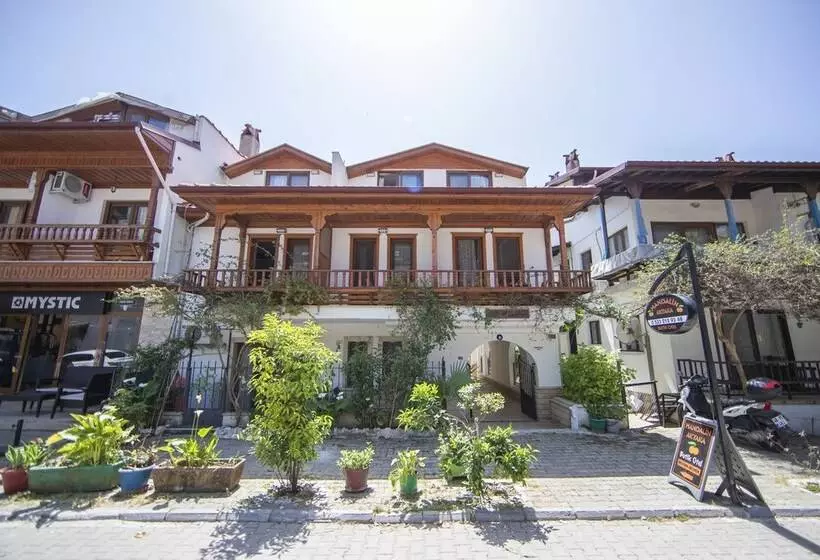 Hotelli Mandalin Akyaka