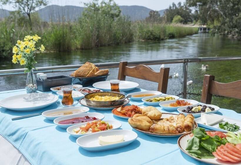 Hotel Mandalin Akyaka