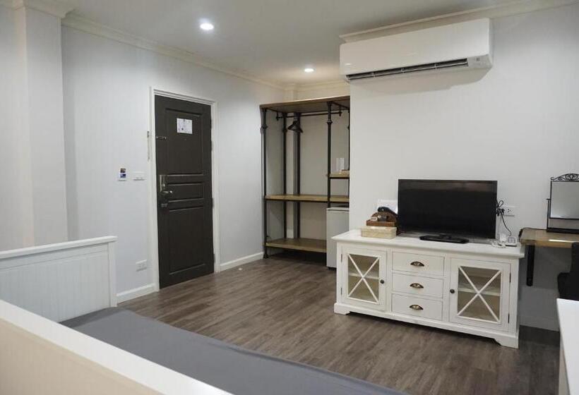 هتل Marquise Boutique