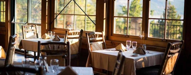 ホテル Mountain Lake Lodge