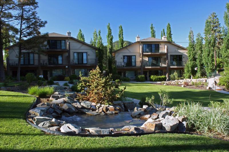 ホテル Mountain Lake Lodge