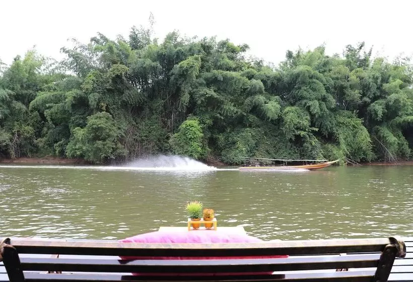 Hotelli The Green House Kanchanaburi