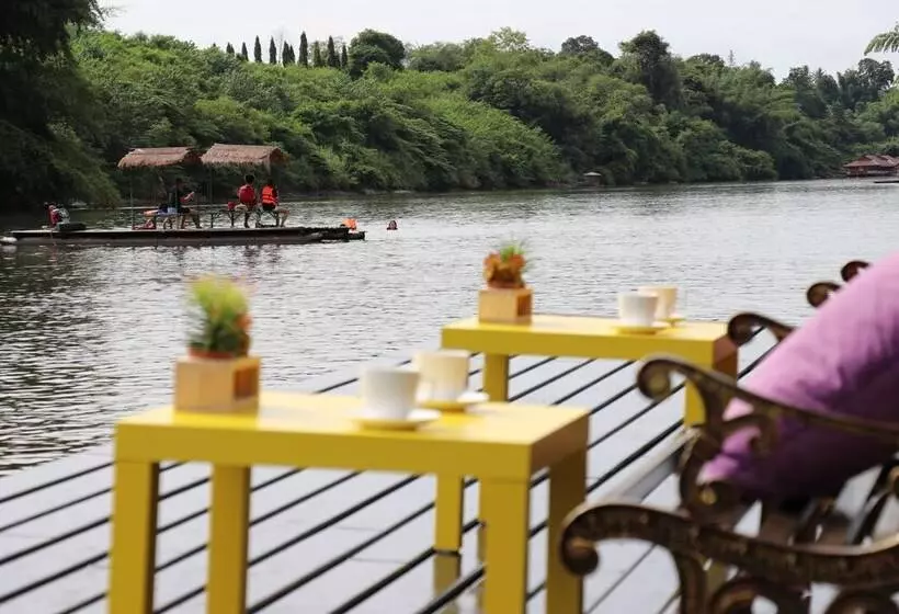 Hotelli The Green House Kanchanaburi