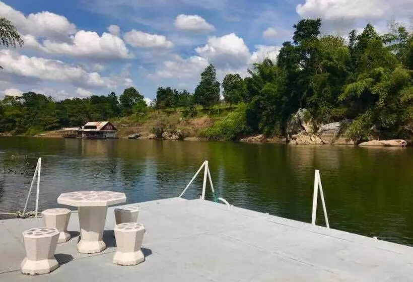 Hotelli The Green House Kanchanaburi