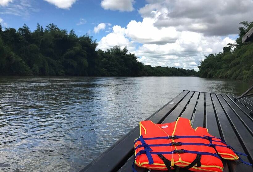 בית מלון כפרי The Green House Kanchanaburi
