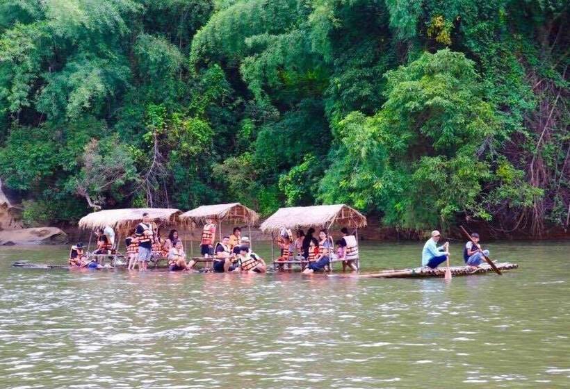 בית מלון כפרי The Green House Kanchanaburi