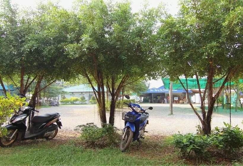 Hotelli Tonaor On The Beach Resort&restaurant