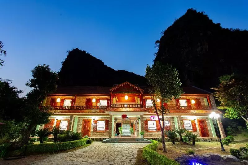 هتل Trang An Heritage Garden