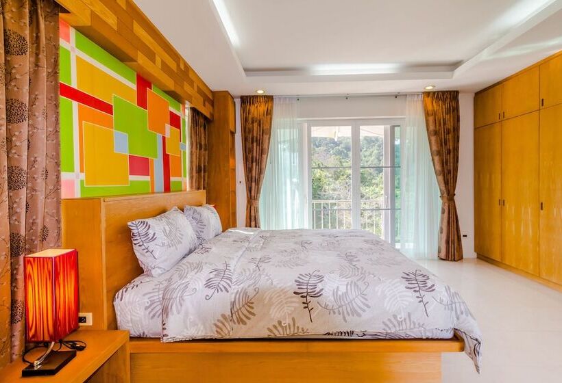 ペンション Chalong Hill Tropical Garden Homes