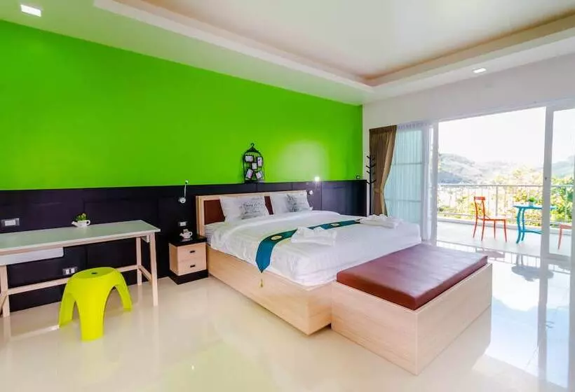 Majatalo Chalong Hill Tropical Garden Homes