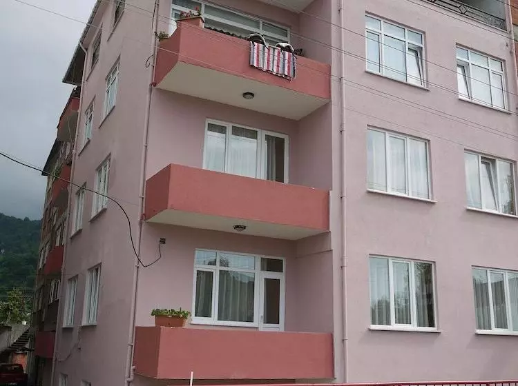 ペンション Parpali Apartment