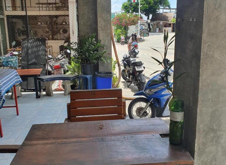 هاستل 8 Homestel