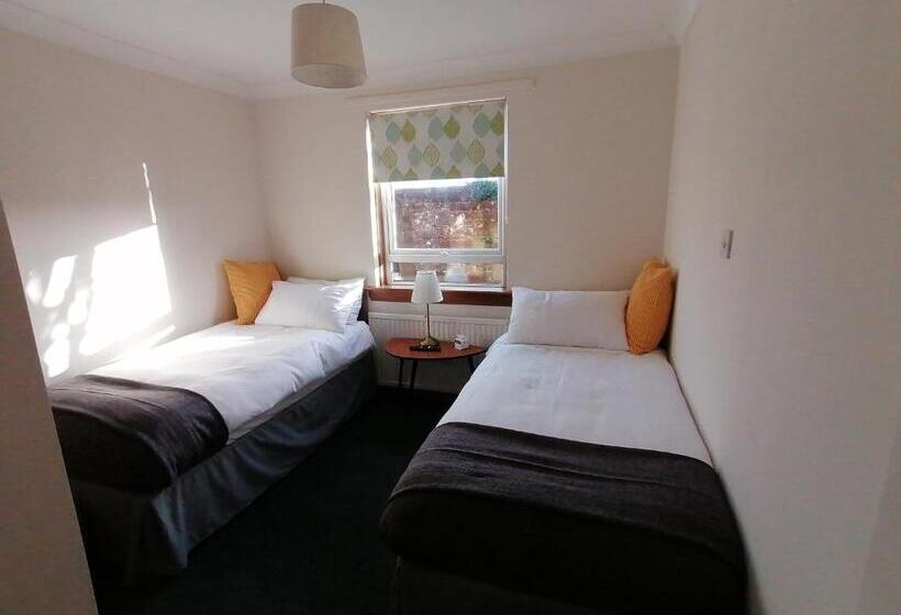 Nocleg ze śniadaniem Rowanbank House