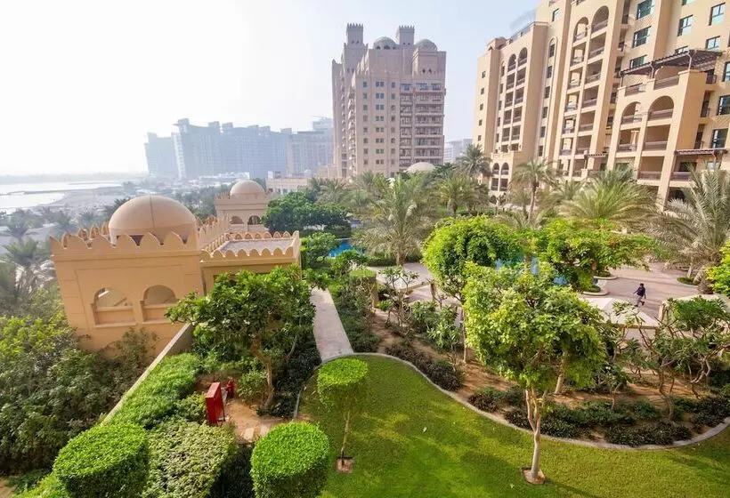 Bespoke Residences   South Residence