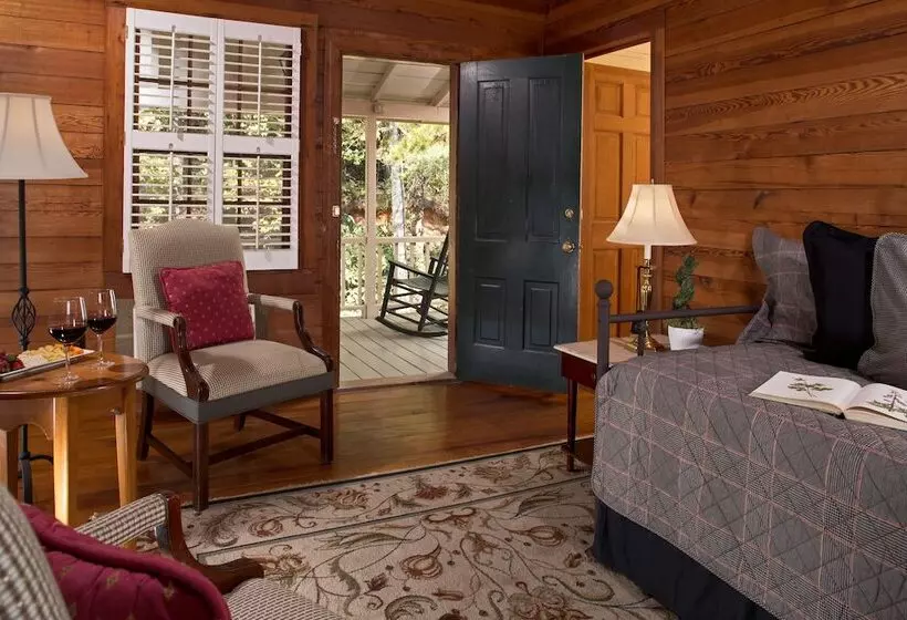 Glen Ella Springs Inn