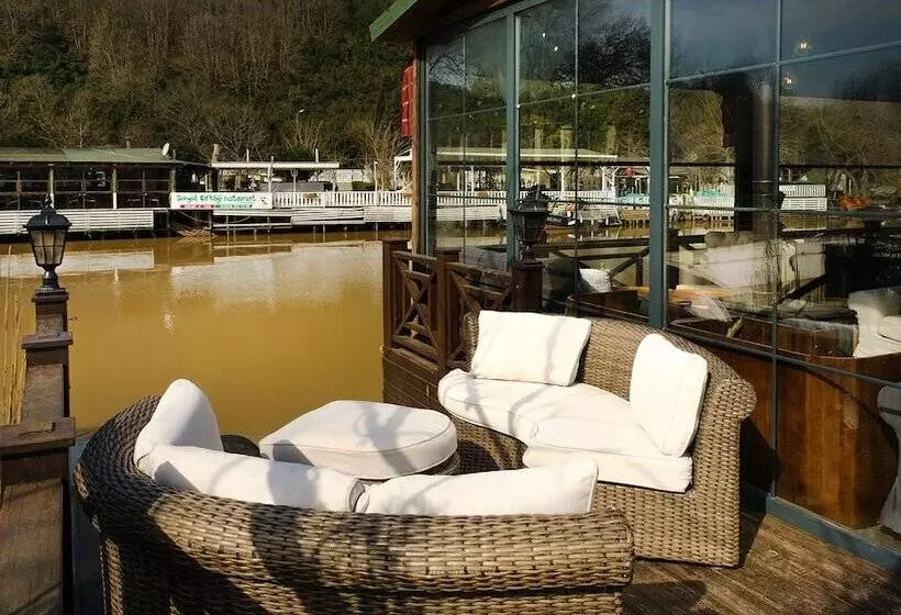 Hostelli Mata Butik
