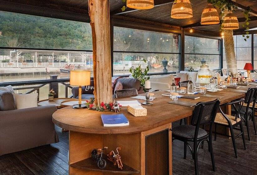 פונדק Mata Butik