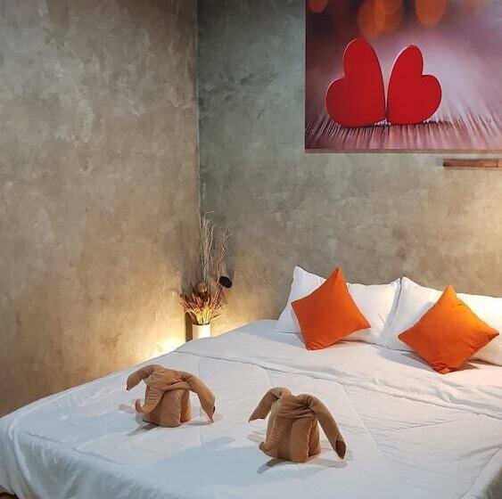 هتل A Mote Loft At Phitsanulok