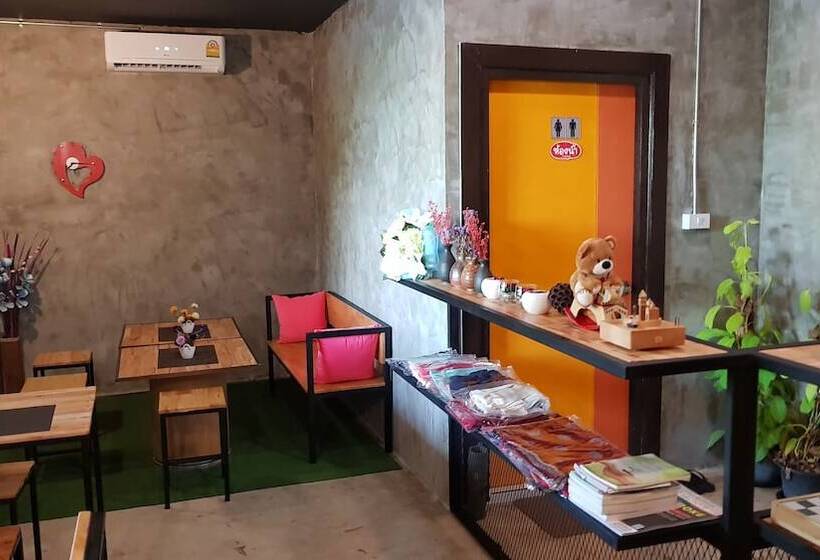 هتل A Mote Loft At Phitsanulok