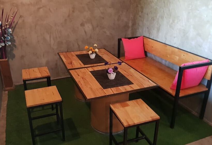 هتل A Mote Loft At Phitsanulok