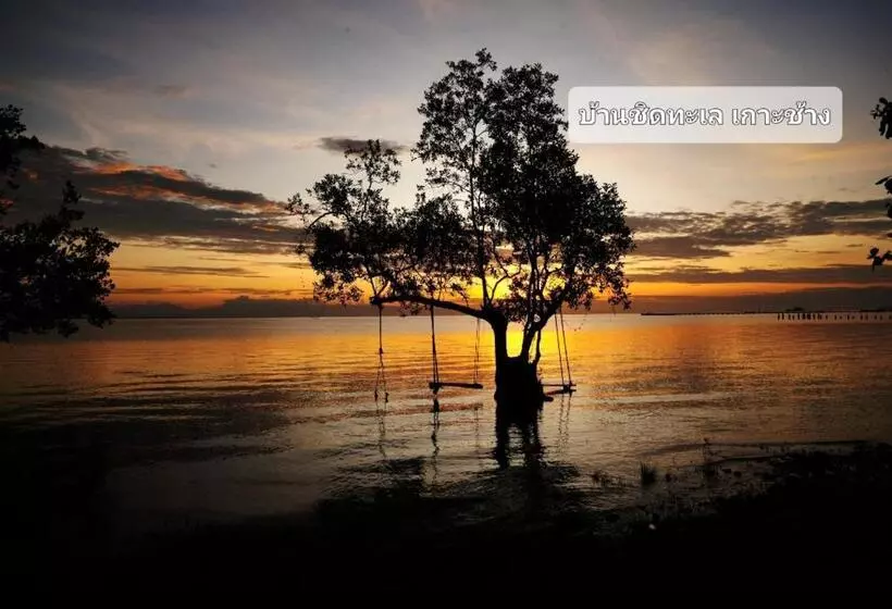 هتل Baan Chid Talay