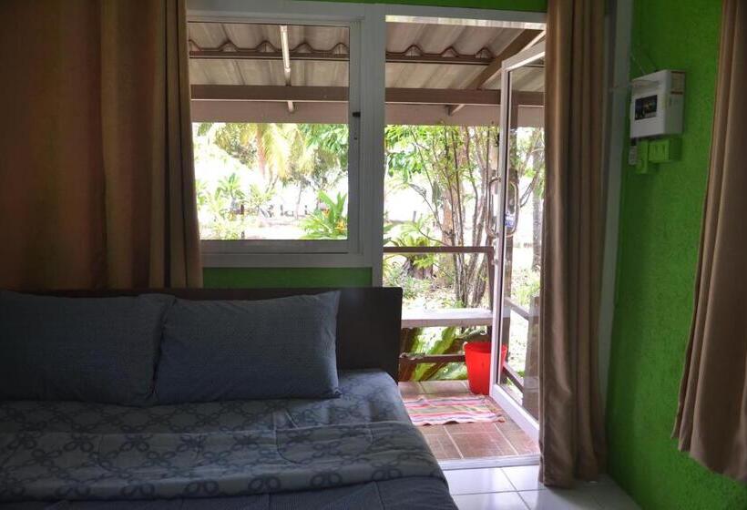 Otel Baan Chid Talay