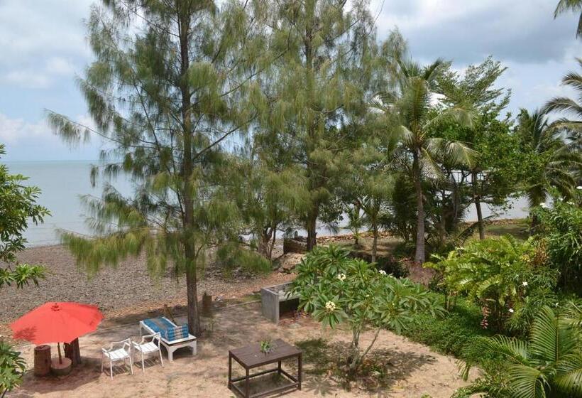 Otel Baan Chid Talay