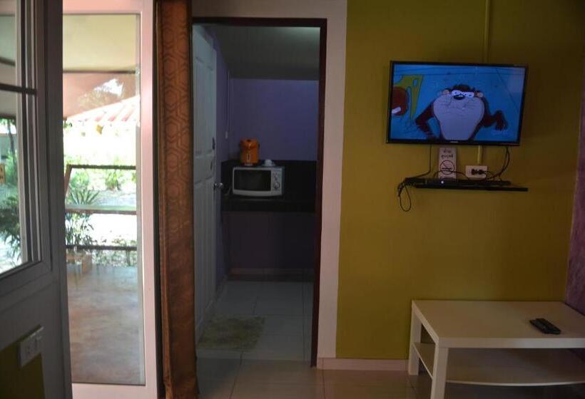 Otel Baan Chid Talay