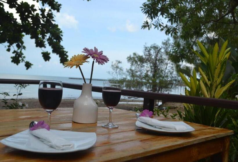 Otel Baan Chid Talay