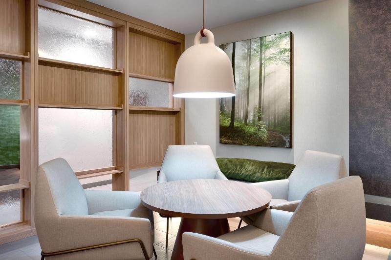 هتل Fairfield Inn & Suites By Marriott Fort Smith