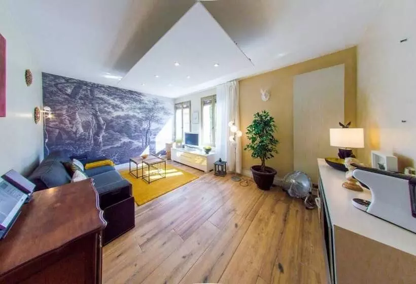 Hotelli Le Rétro Mirabeau