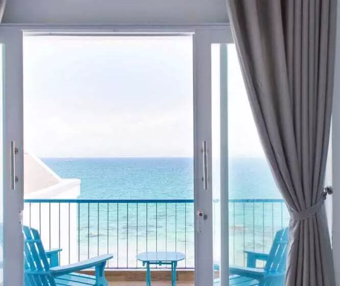 پانسیون Blue Anchor Lodge & Cafebinh Ba Island