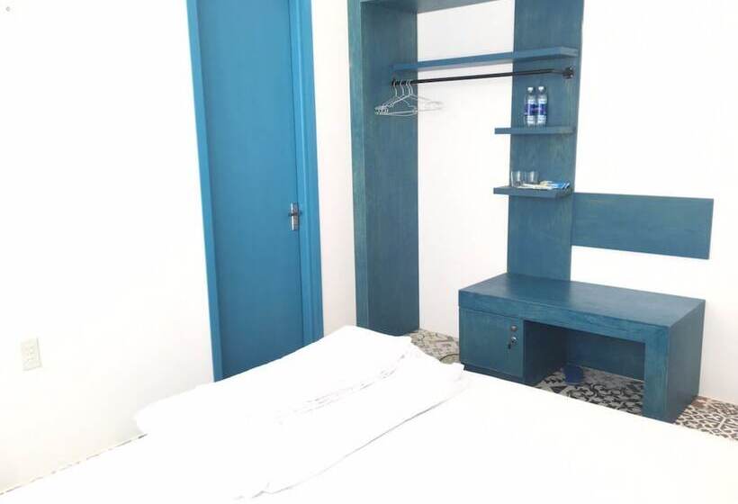 پانسیون Blue Anchor Lodge & Cafebinh Ba Island