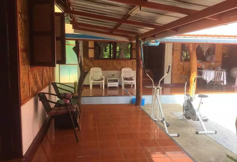 Majatalo Yayee Homestay