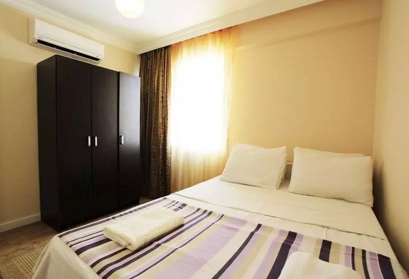 هاستل Zebra  Alsancak