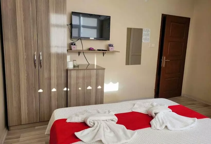 Hotelli Kristal Pansiyon