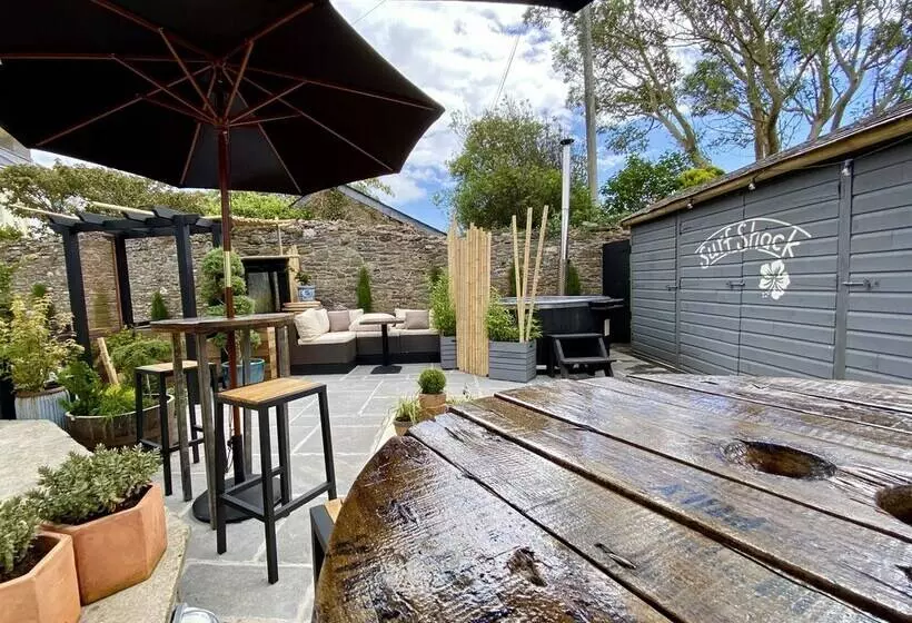 Brightham House Boutique B&b   Adults Only