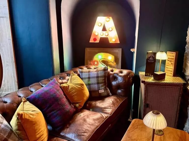 Brightham House Boutique B&b   Adults Only