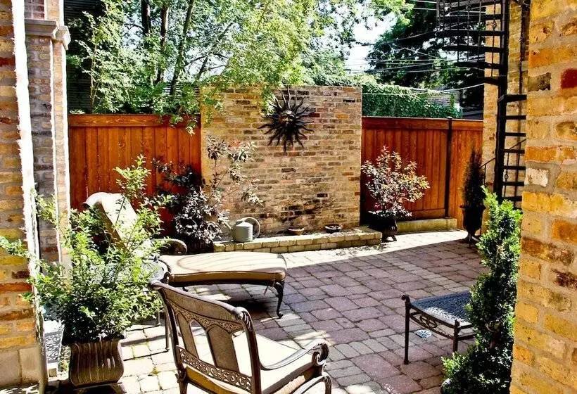 تختخواب و صبحانه Villa D  Citta